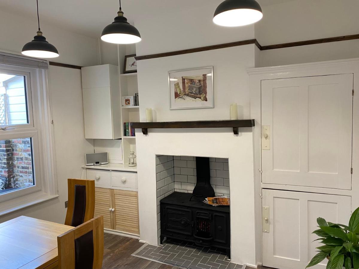 Cosy 2 Bedroom House -2023, 2024 &2025 Award Winner! رامْسْغيت المظهر الخارجي الصورة